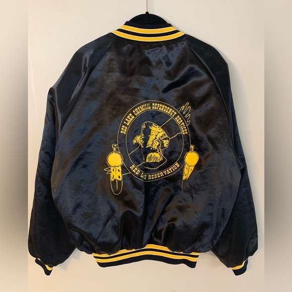 RETRO Native bomber/varsity men’s jacket - Picture 2 of 5
